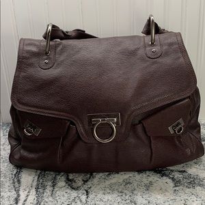 Gorgeous Salvatore Ferragamo Brown Bag🧚🏻‍♂️